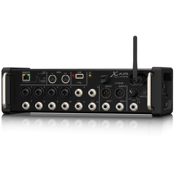 Behringer xr12