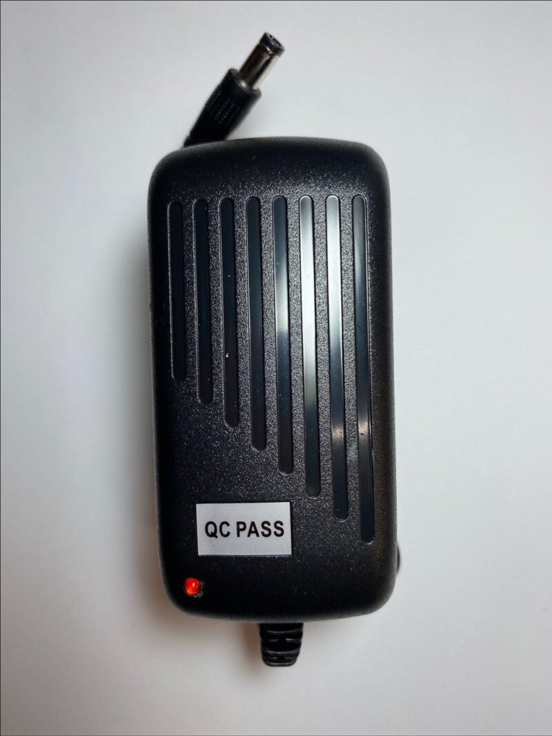 Roland AC Adaptor Plug For Go-88P - Image 7