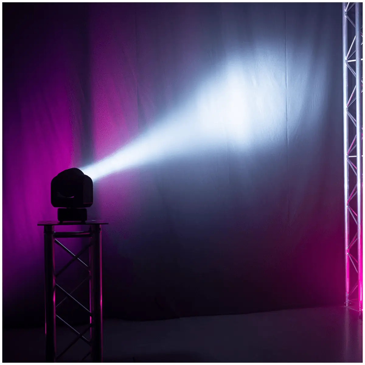 BeamZ Cobra Wash 100 LED Moving Head Wash IP20 1x100W - Image 3