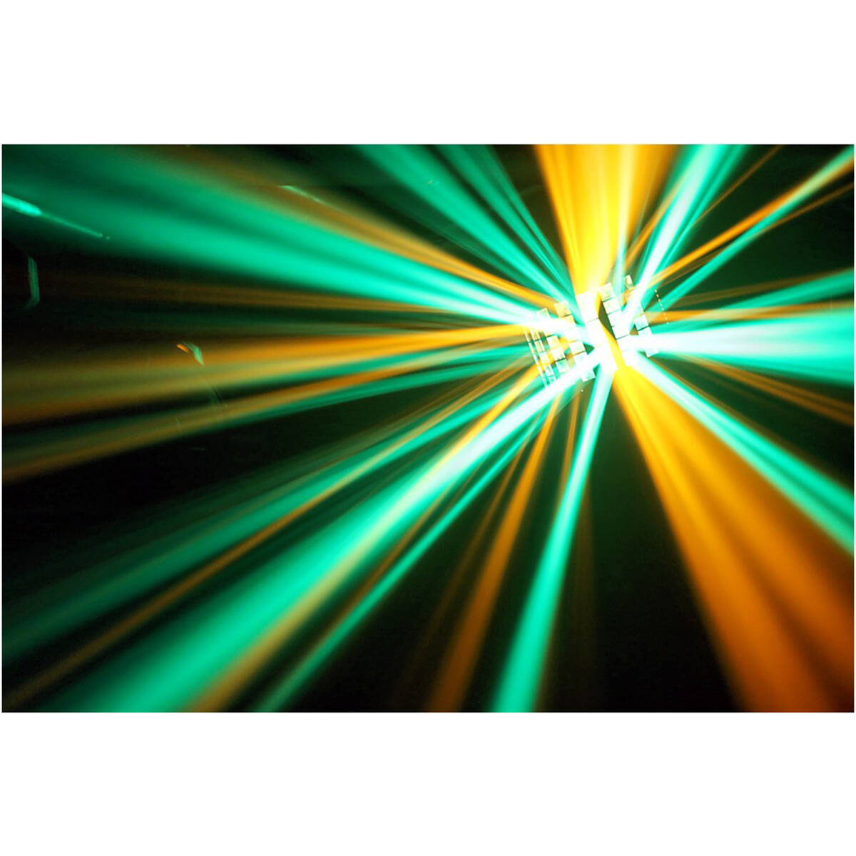 BEAMZ BUTTERFLY II LED MINI DERBY 6x 3W RGBAWUVP