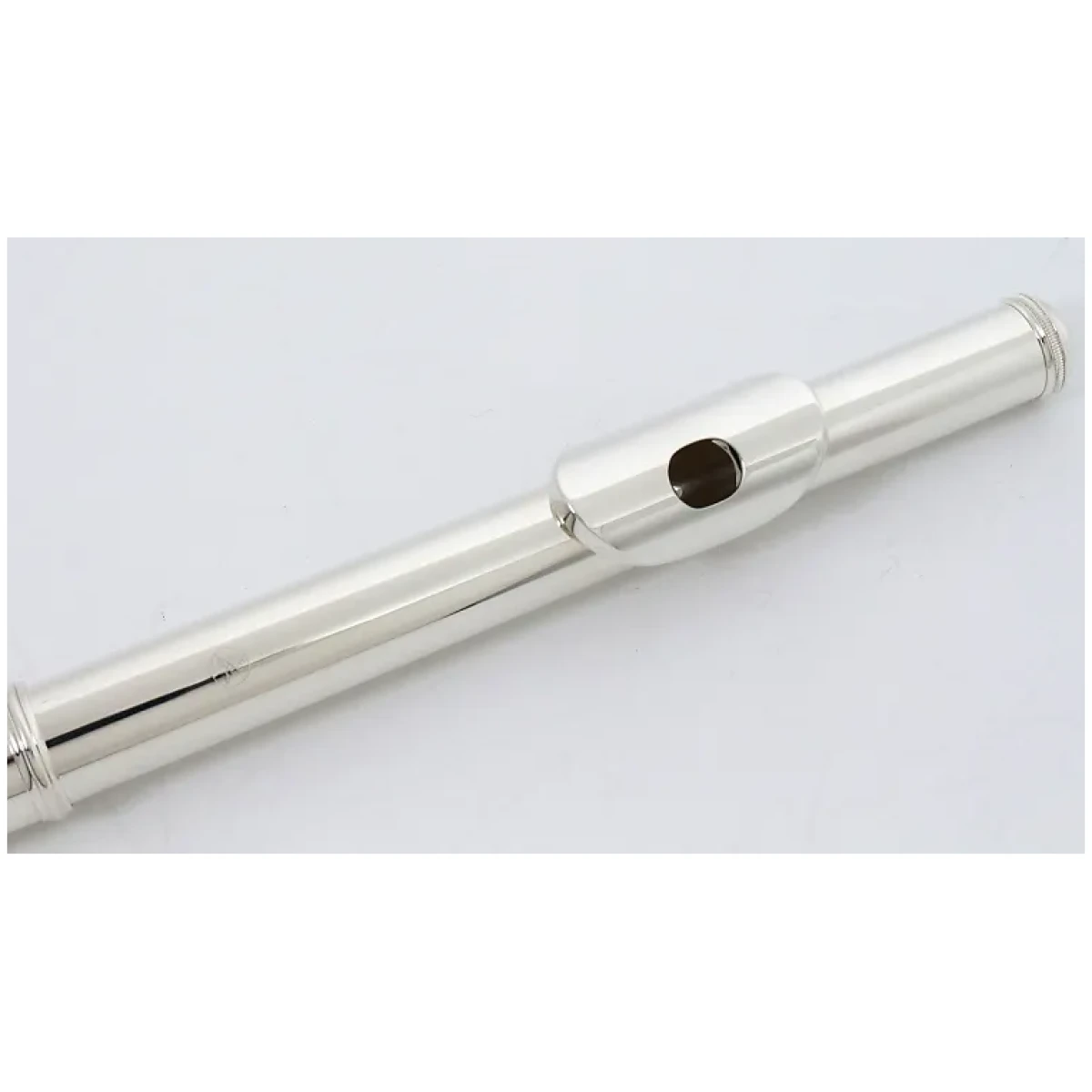 Yamaha YFL222 Student Flute - Image 3