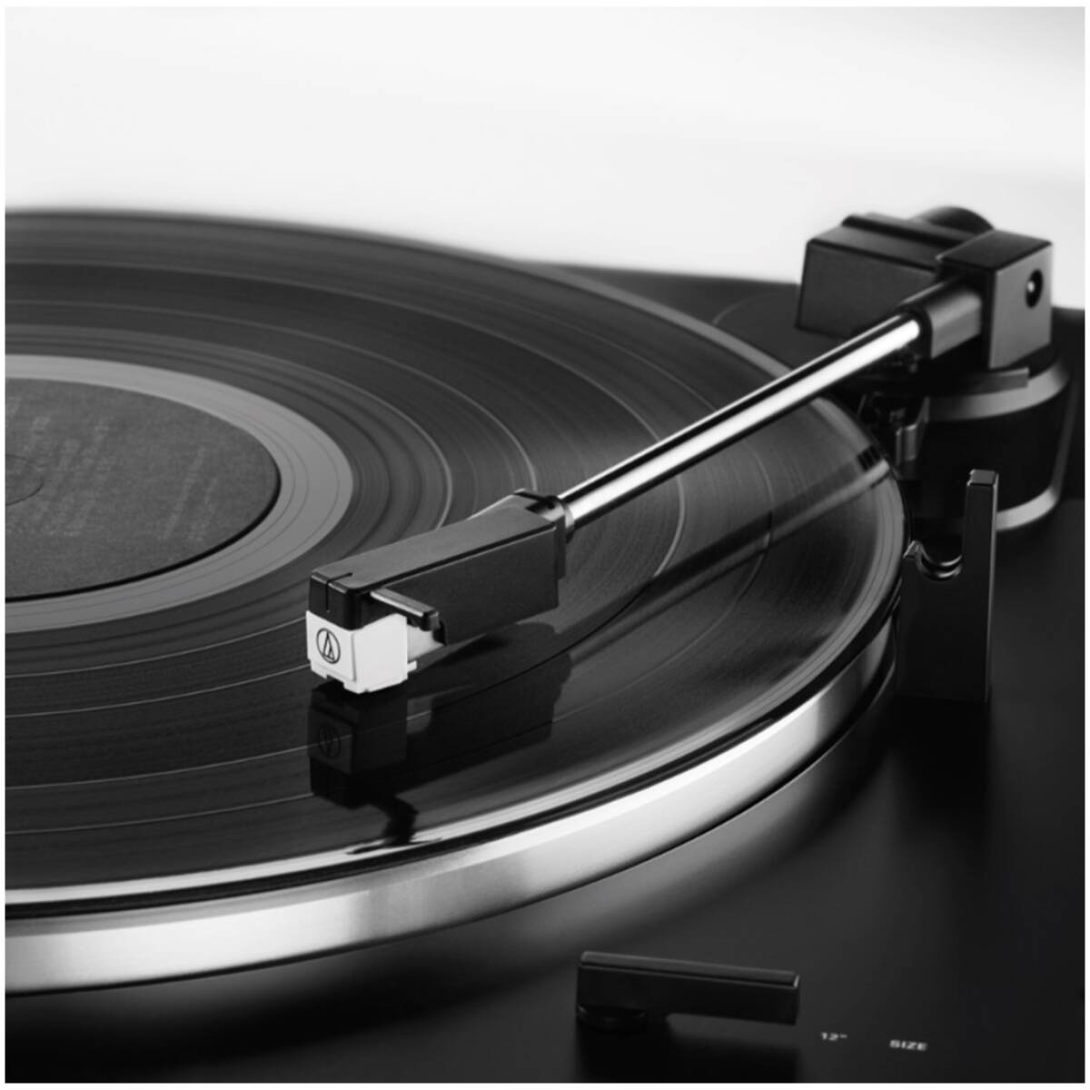 Audio-Technica AT-LP60XUSB-GM Turntable - Image 4