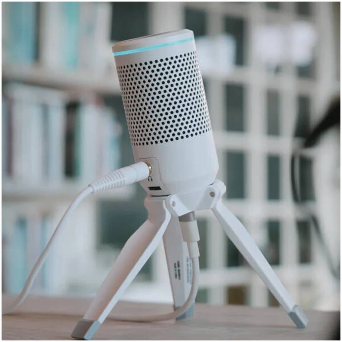 CARRY-ON-TFUSBMIC-WT Foldable USB Microphone White - Image 3