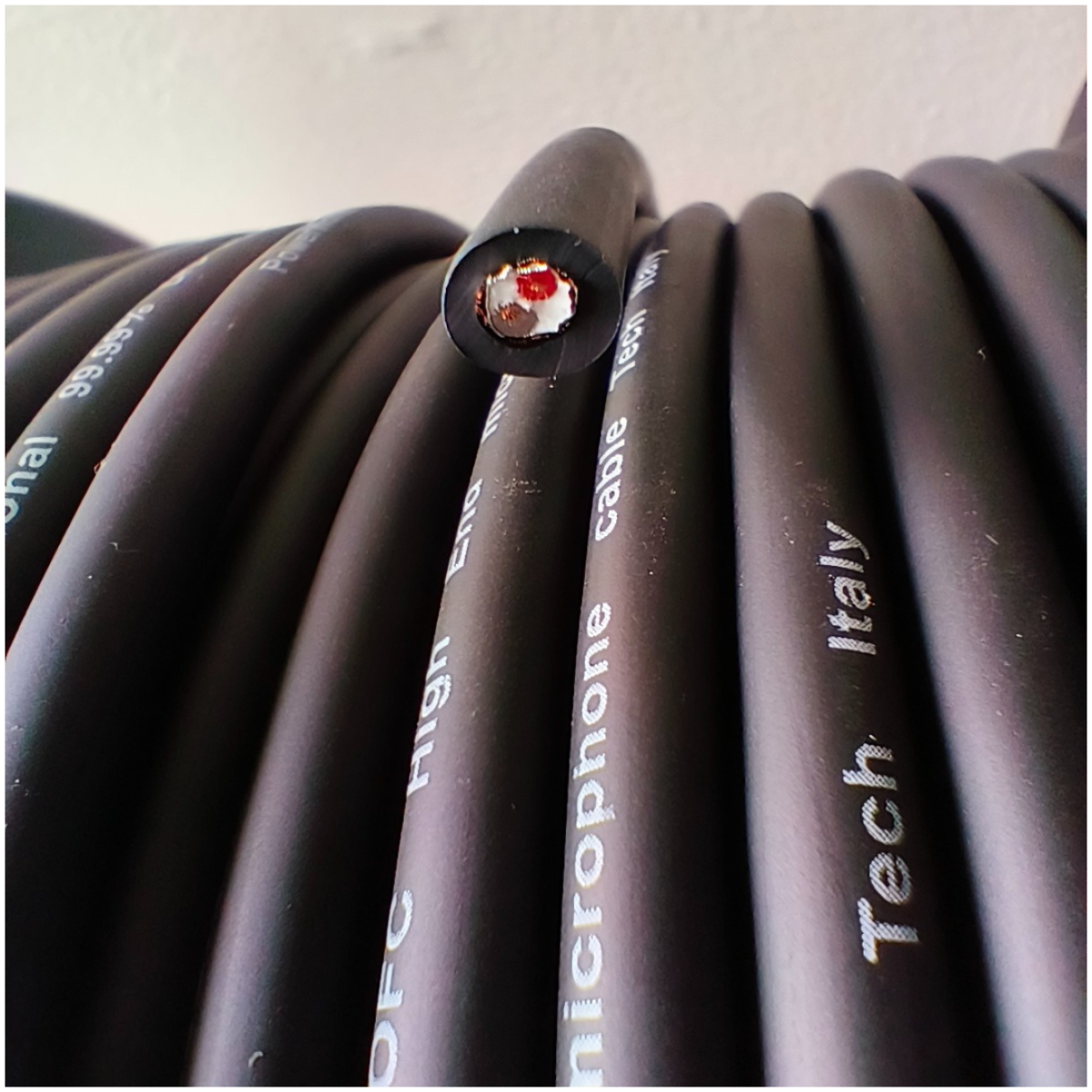 PowerWorks PW-MCR100BK 100m Roll Microphone Cable - Image 3