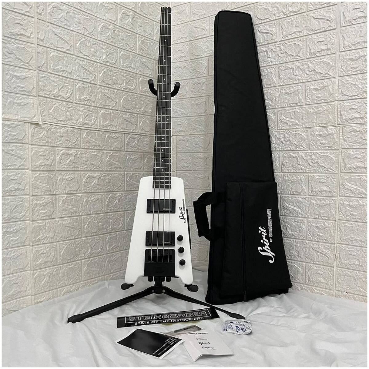Steinberger XTSTD4-WH1 Spirit XT-2 Standard 4-String Bass - Image 3