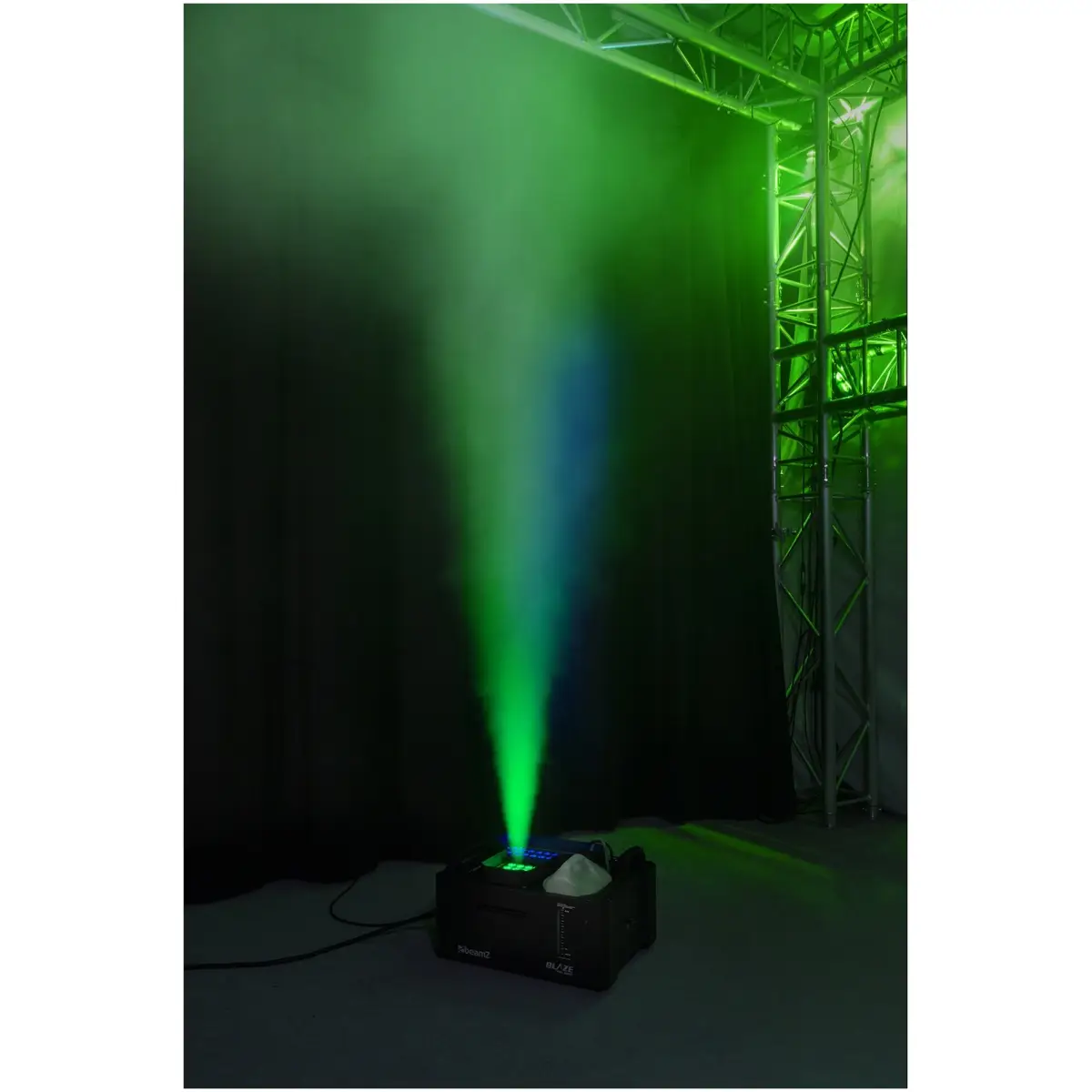 Beamz BLAZE3500 Vertical Fog Machine 3500W Rgba 48X 4W - Image 15