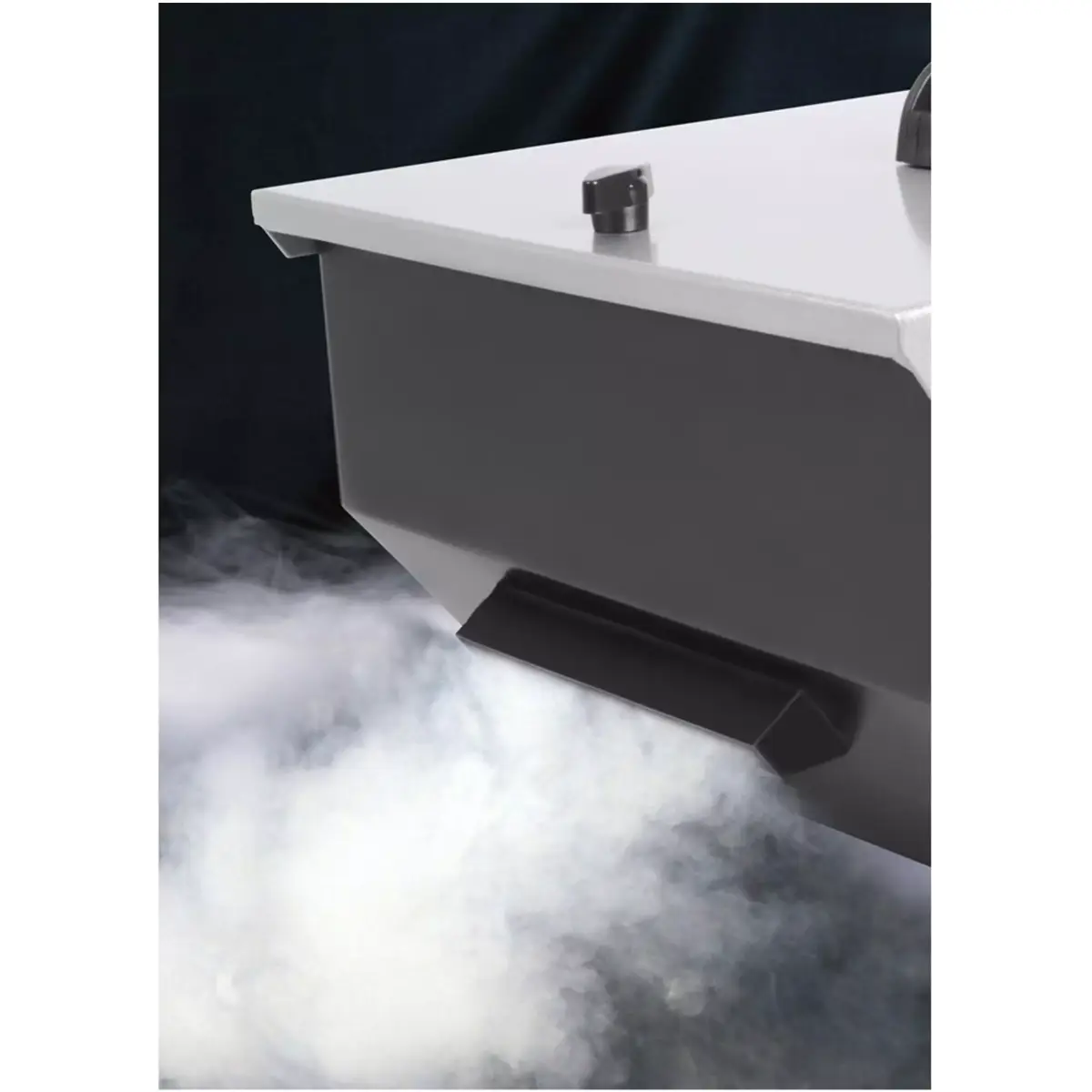 Beamz ICE1200 Mkii Ice Fog Machine 1200W - Image 2