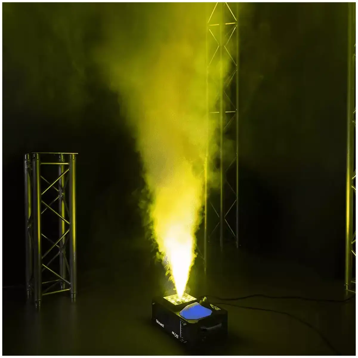 Beamz BLAZE800 Vertical Fog Machine 800W Rgba 12X 4W - Image 10