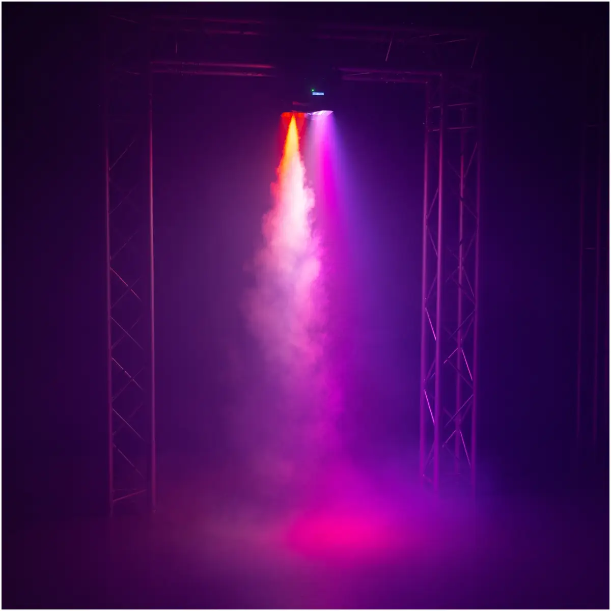 Beamz BLAZE2200 Vertical Fog Machine 2200W Rgba 48X 4W - Image 17