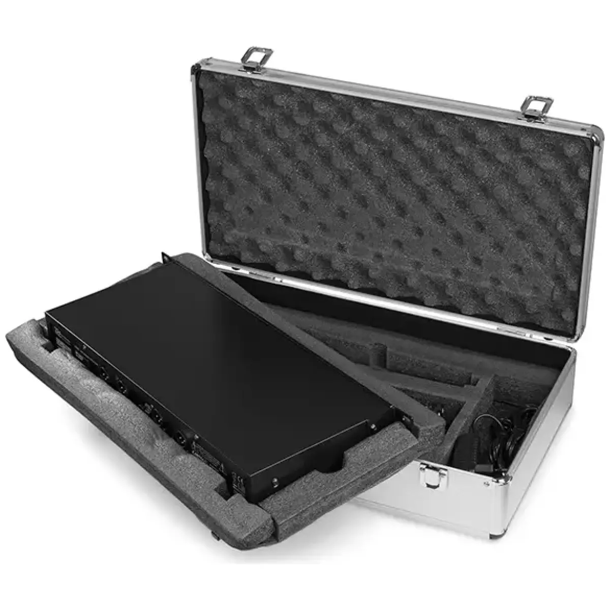 Power Dynamics PD504H Quad Handheld Microphone Uhf 826.300/831.200 Mhz /863.000/865.000 Mhz - Image 11