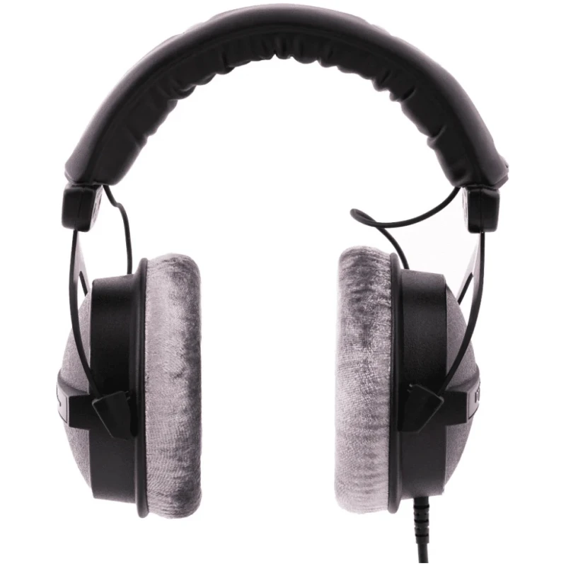 Beyerdynamic DT 770 PRO 80 Ohm – Closed-Back Studio Headphones
