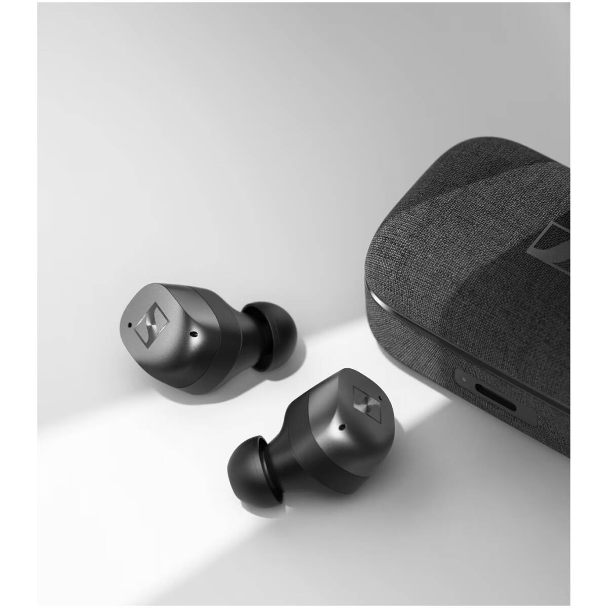 Sennheiser Momentum 4 True Wireless Earphones (Black) - Image 2