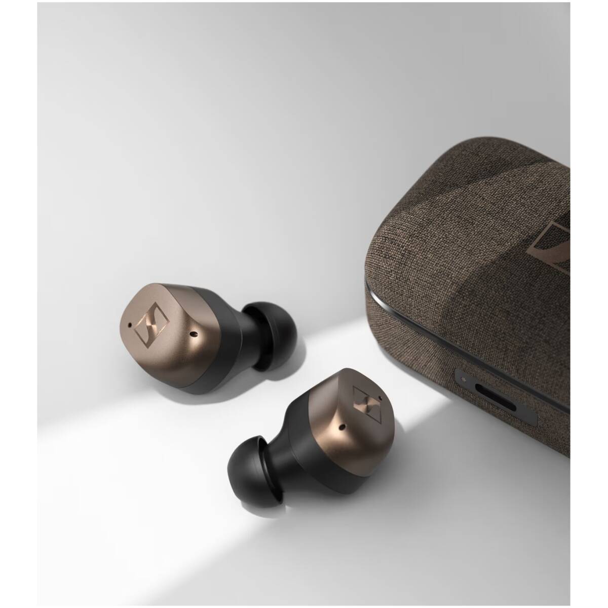 Sennheiser Momentum 4 True Wireless Earphones (Black Copper) - A1