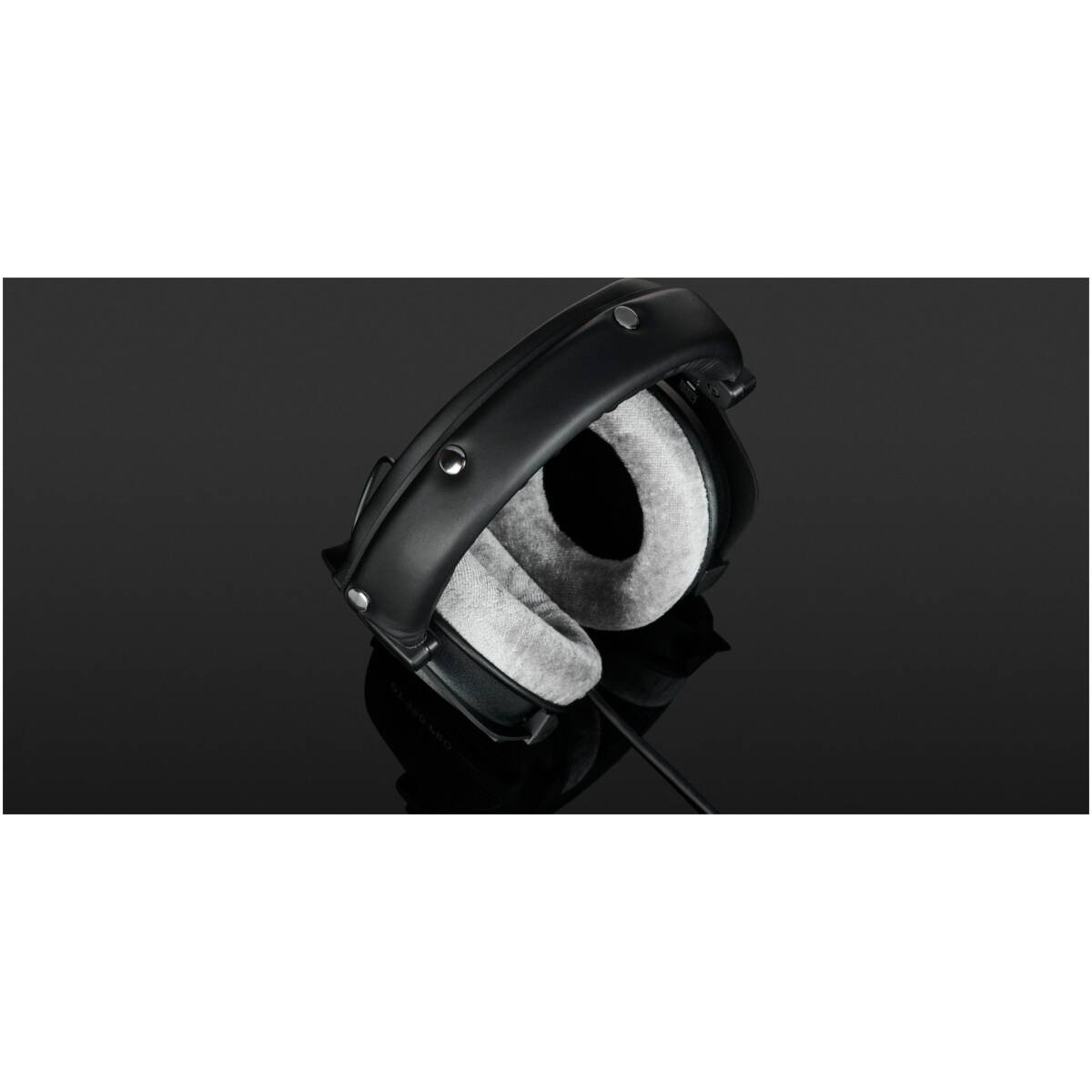 Beyerdynamic DT 990 PRO 80 Ohm – Open-Back Studio Headphones - Image 3