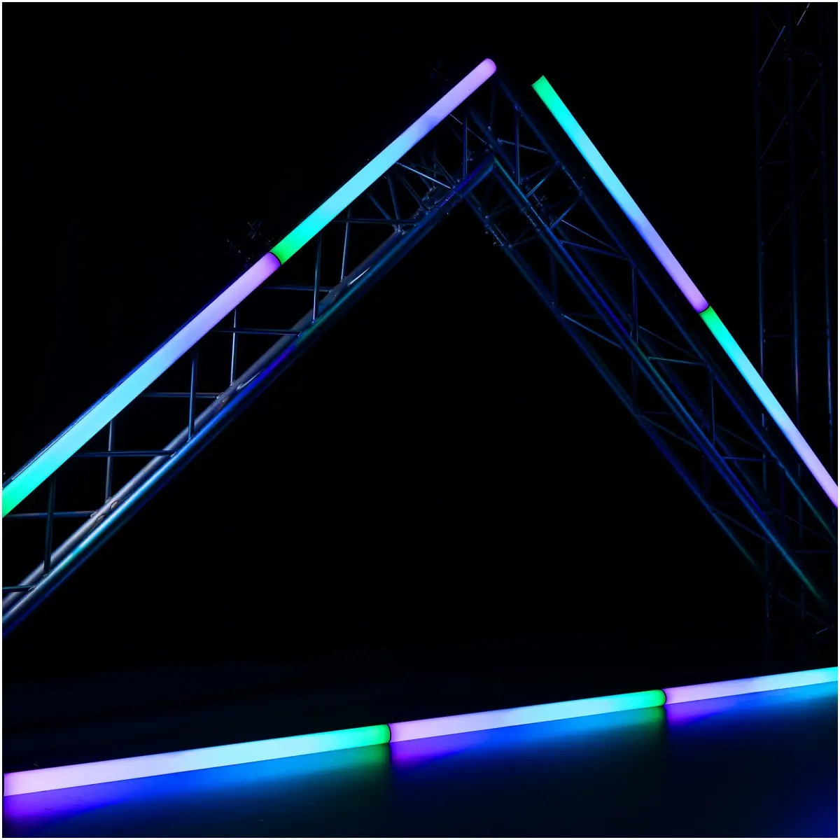 Beamz Zeus Led Tube IP20 Rgbw - Image 14