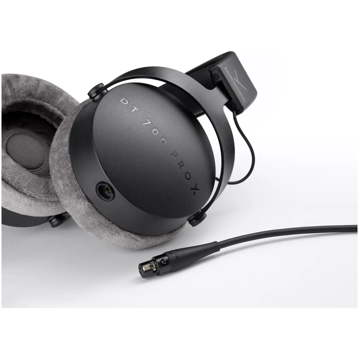 Beyerdynamic DT 700 PRO X Headphones - Image 4