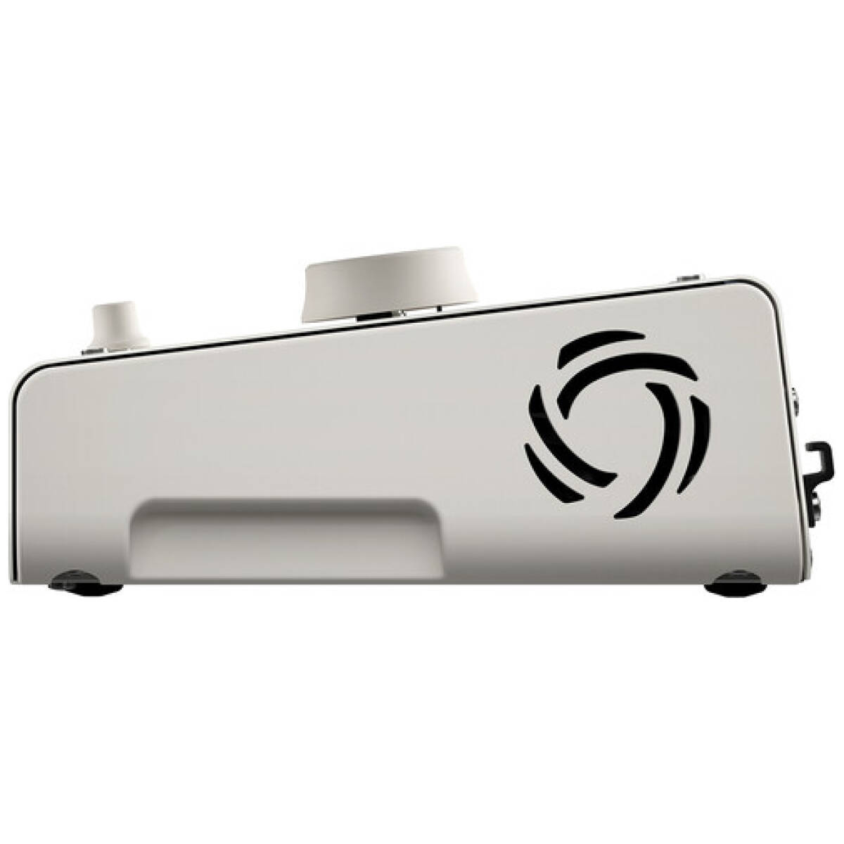 Yamaha URX44V 6x4 USB-C Audio/Video Interface (White) - Image 4