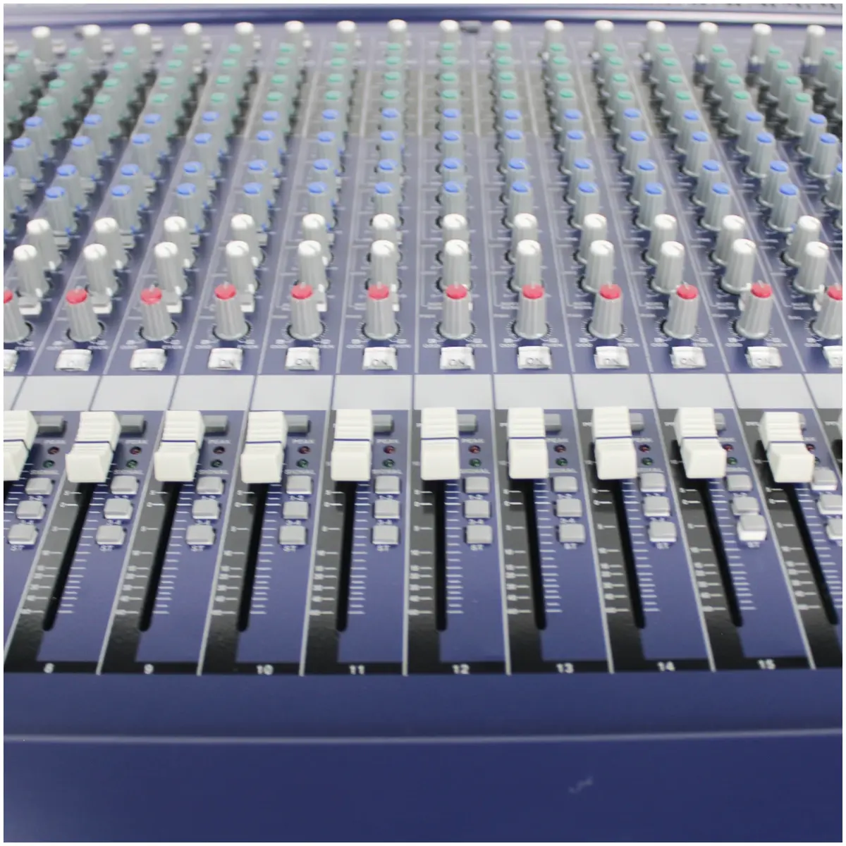 Imix MX24XU 24 Channel Analogue Mixer - Image 5